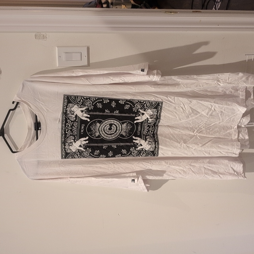 Crooks and castles shirt nwt